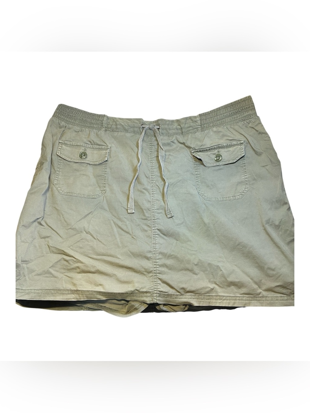 Penningtons khaki Green Women’s Skort Size 24 Slightly Curvy Fit
